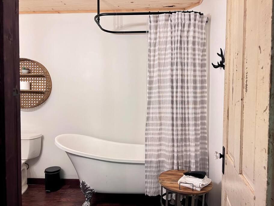 Close To Lake Blue Ridge, Hot Tub, Swing Beds Morganton ภายนอก รูปภาพ